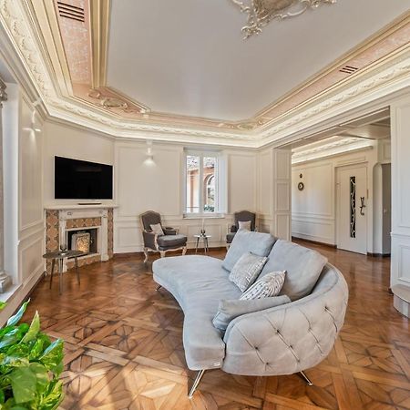 Bmga L Viapaola43 Palace Luxury Penthouse 2Bdr Рим Экстерьер фото